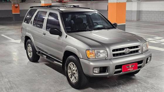 NISSAN PATHFINDER 3.3 SE 4X4 V6 12V GASOLINA 4P AUTOMÁTICO